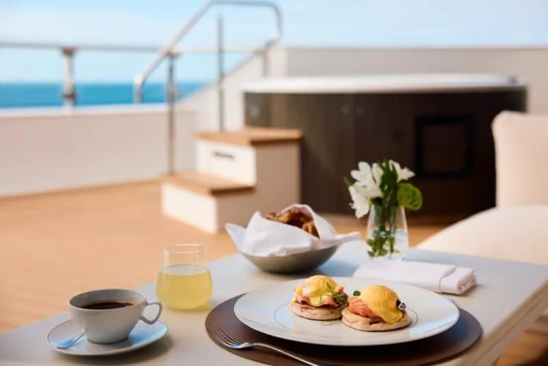 Ritz-Carlton Breakfast
