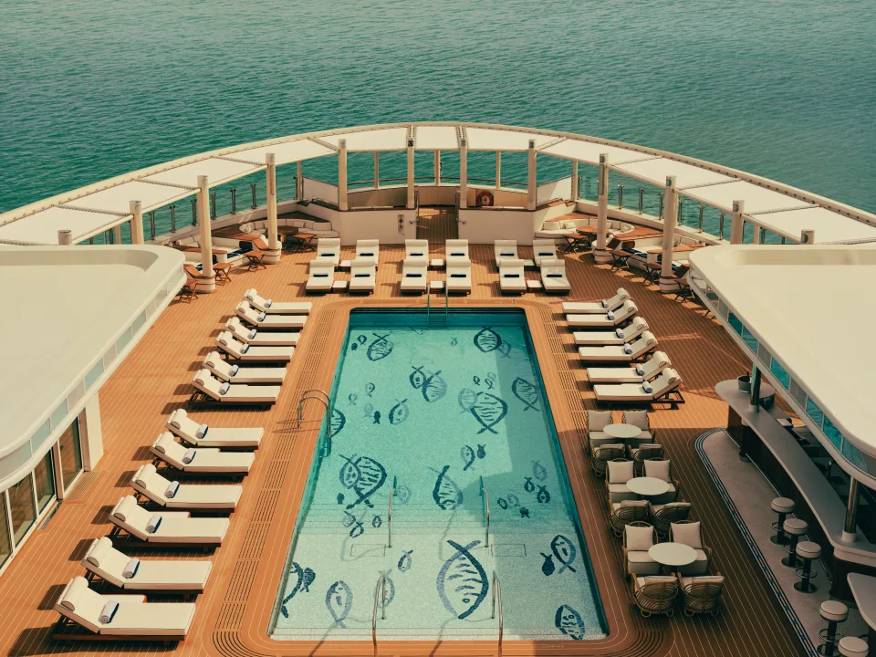Four Seasons Yacht Deck