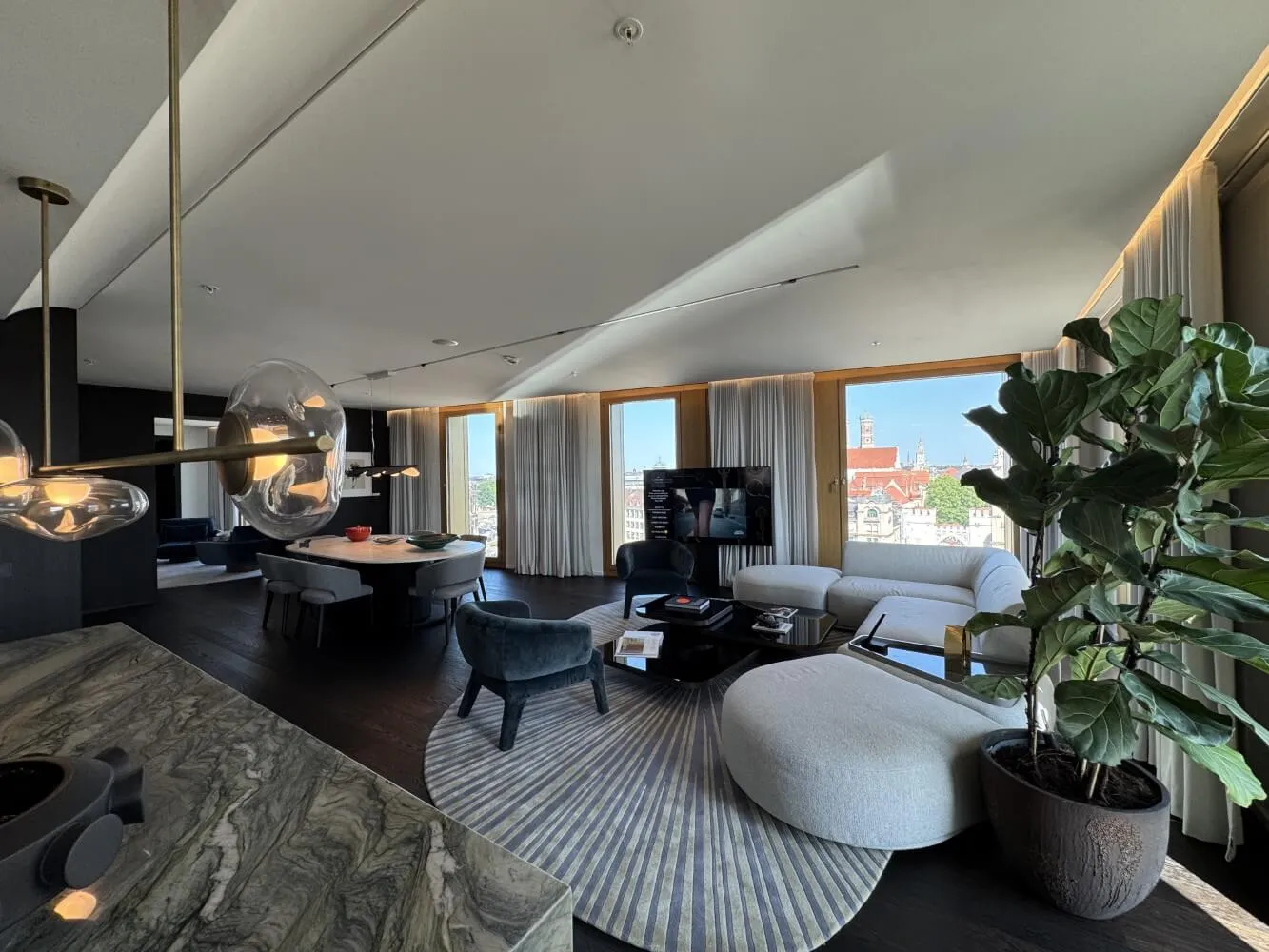 Präsidentensuite, Königshof München